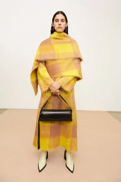 Look 37